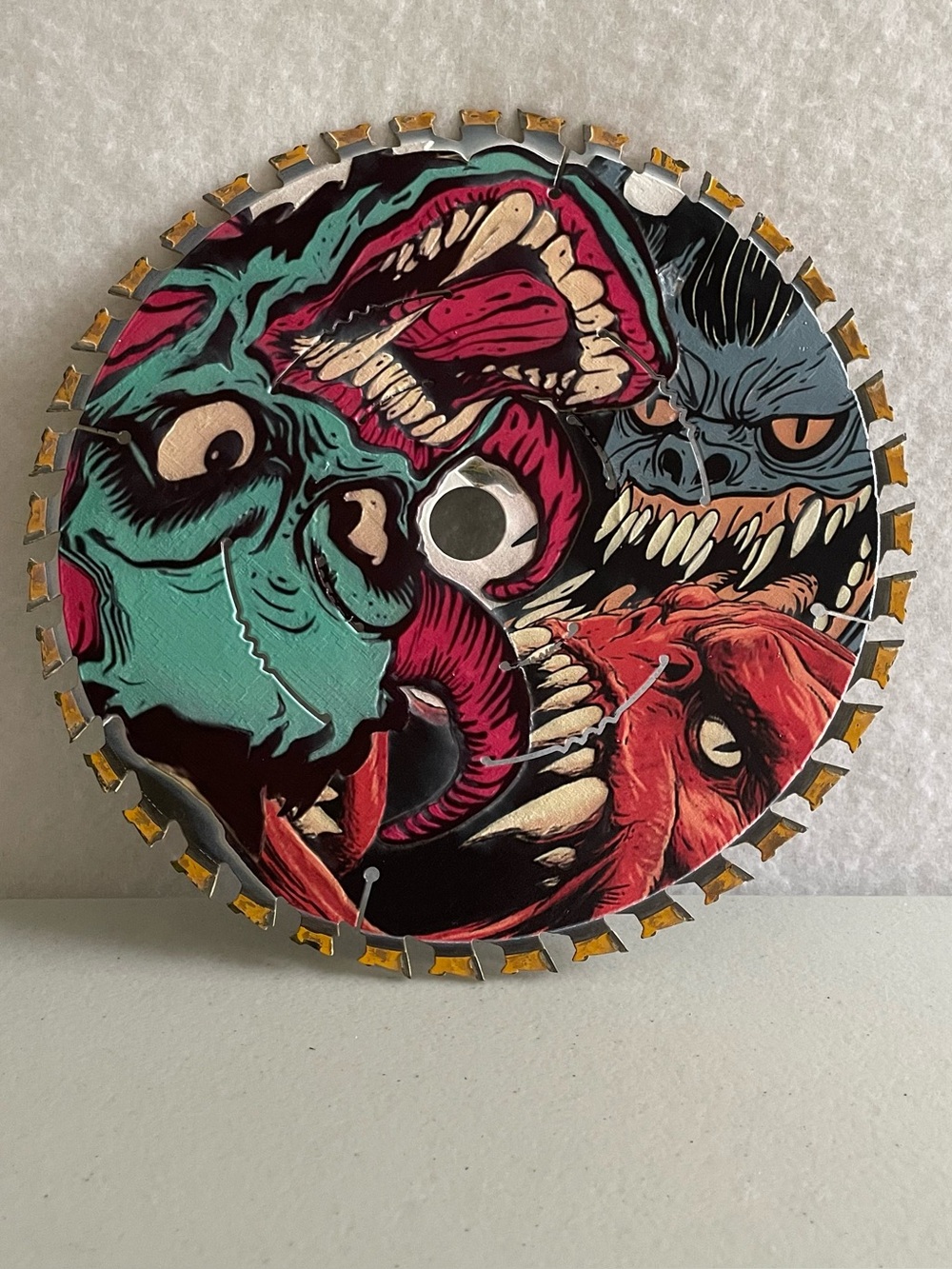 Monster Saw Blade Decoration for Shop Man-cave or Fathers Day Present - Picture 2 of 7